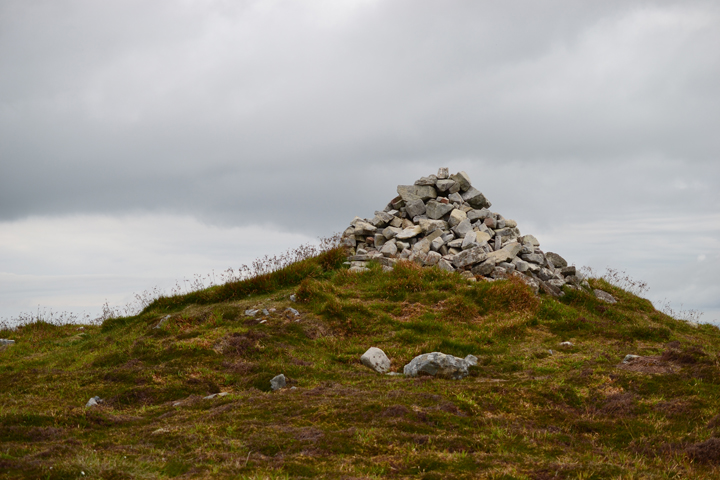 Knitchen Hill (Cairn(s)) by thelonious