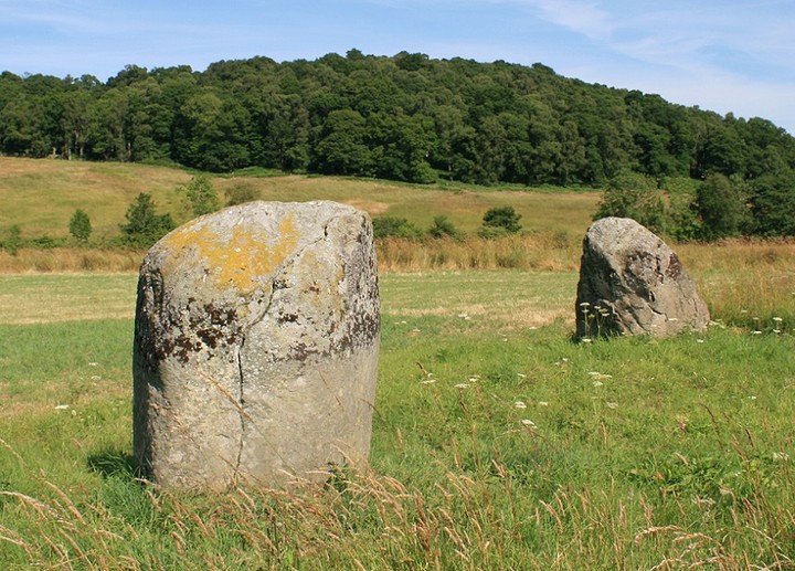 Twenty Schilling Wood (Stone Circle) by postman
