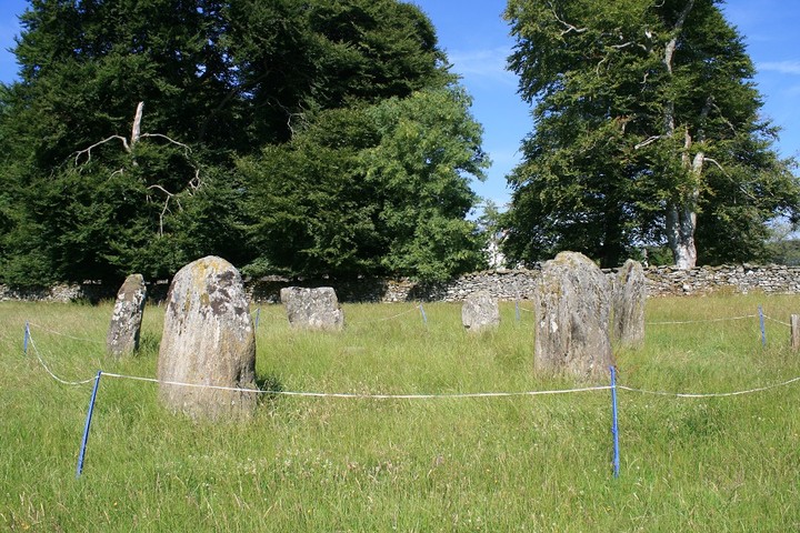 Kinnell of Killin (Stone Circle) by postman