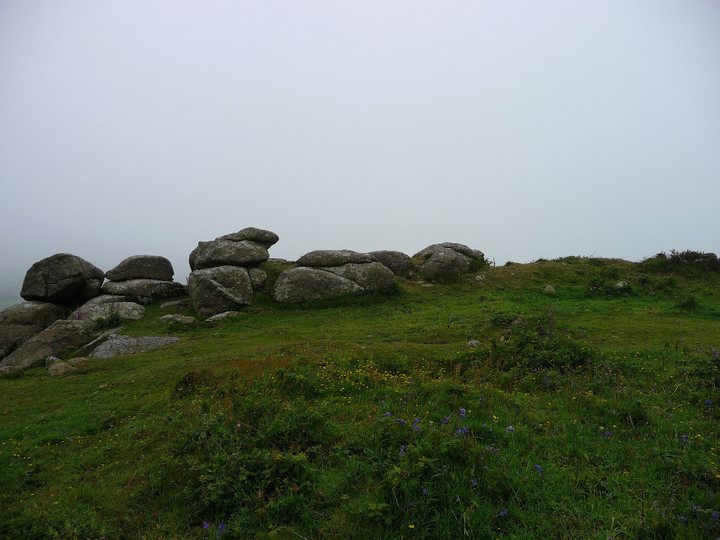 Chapel Carn Brea long cairn (Long Cairn) by thesweetcheat