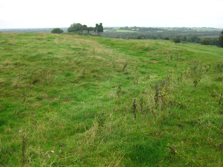 Carbury Hill (Round Barrow(s)) by ryaner