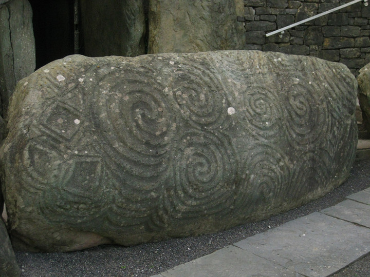 Newgrange (Passage Grave) by ryaner
