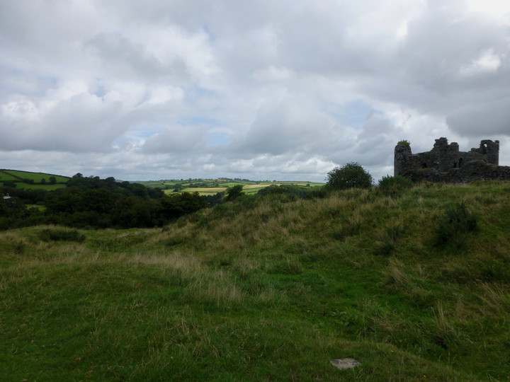 Llansteffan Castle (Hillfort) by thesweetcheat