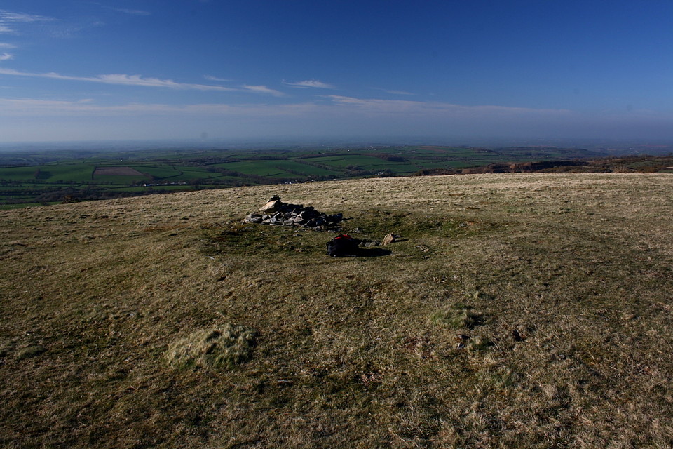Longstone Hill (Cairn(s)) by GLADMAN