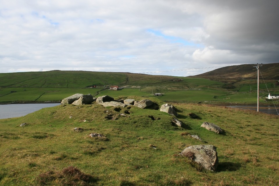 East Burrafirth (Chambered Cairn) by Ravenfeather