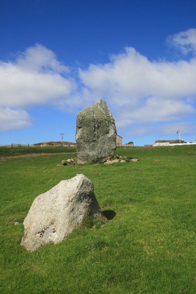 The Busta Stone (Standing Stone / Menhir) by Ravenfeather