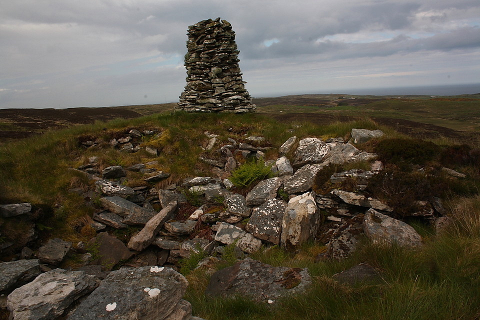 Kenny's Cairn (Chambered Tomb) by GLADMAN