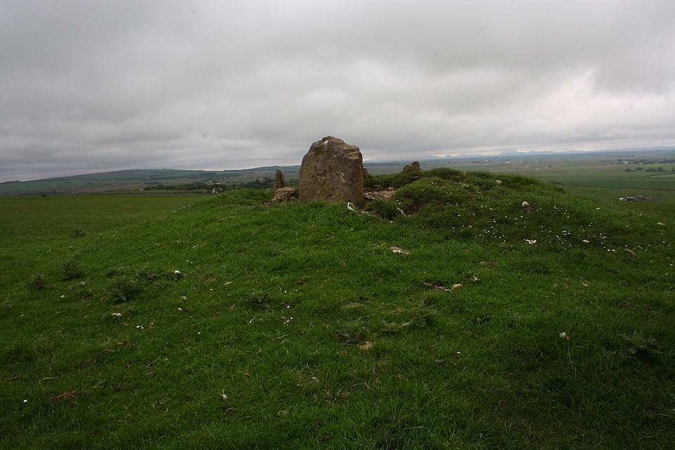Sordale Hill (Chambered Cairn) by GLADMAN