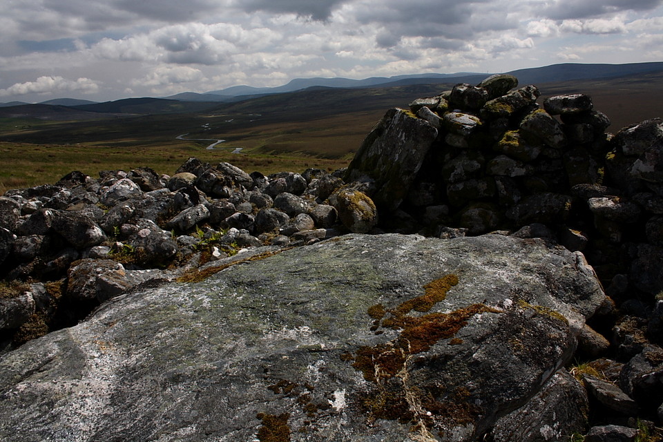Carn Richard (Chambered Cairn) by GLADMAN