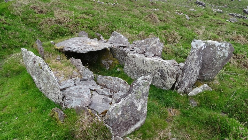 Coomatloukane (Wedge Tomb) by Nucleus