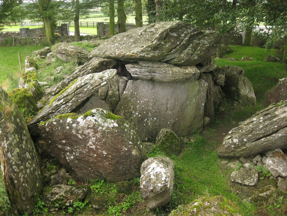 Labbacallee (Wedge Tomb) by ryaner