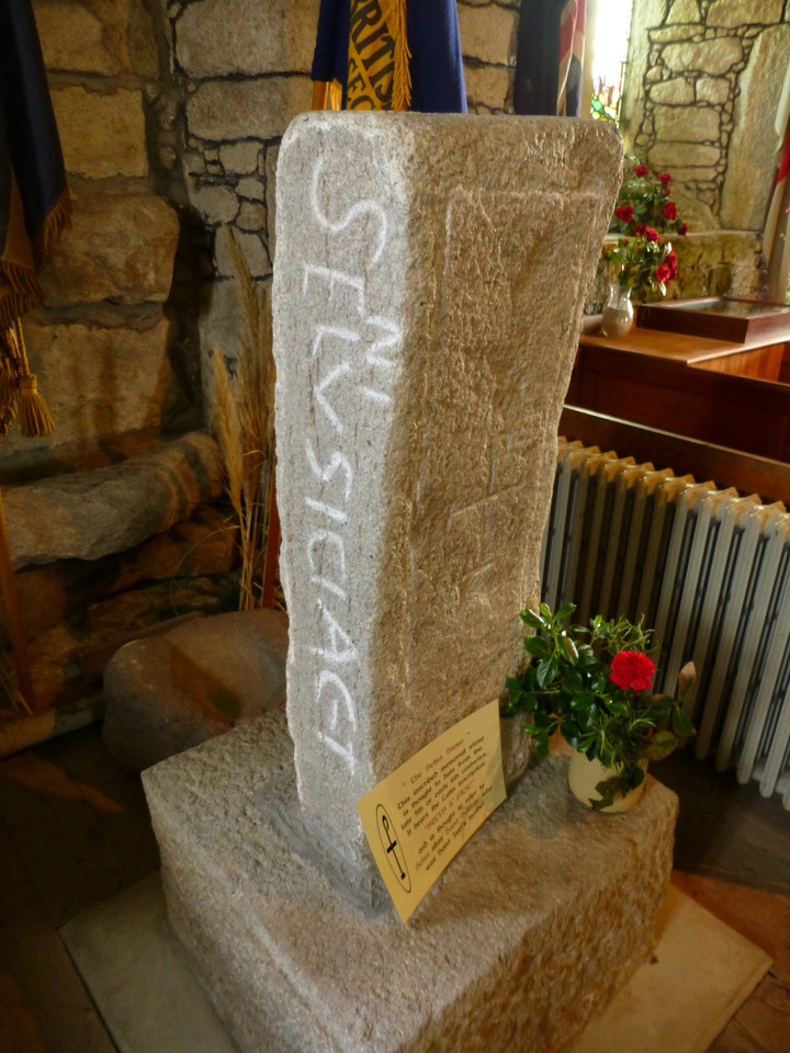 The Selus Stone (Standing Stone / Menhir) by thesweetcheat