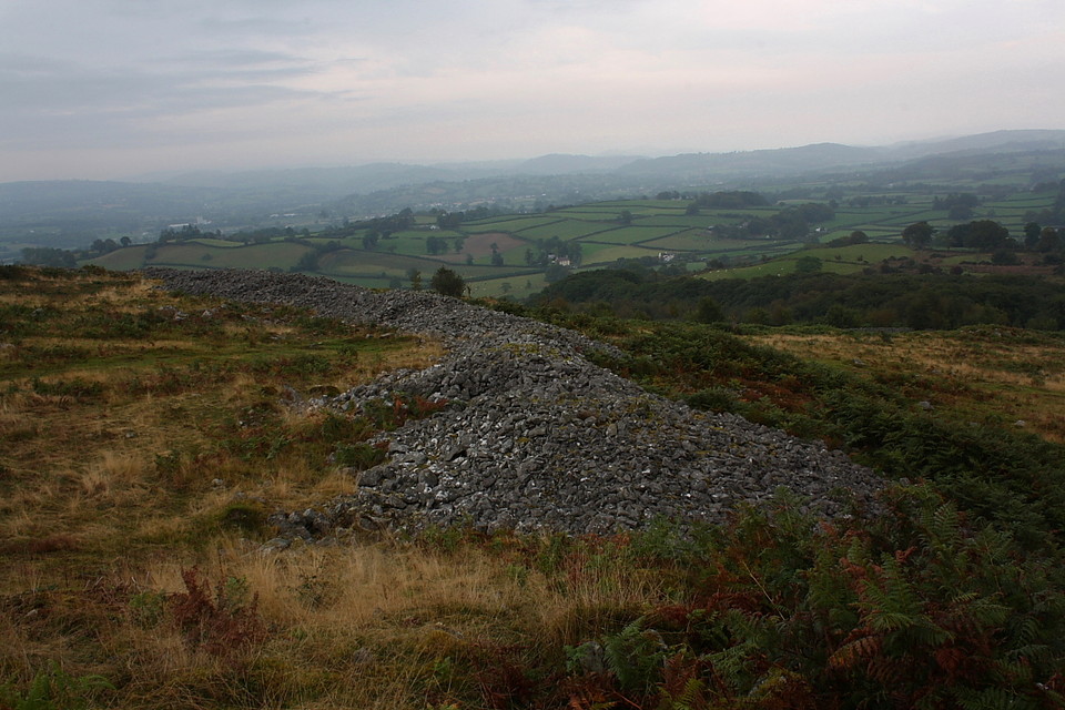 Carn Goch Hill Fort (Hillfort) by GLADMAN