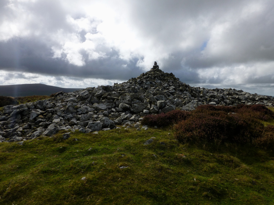 Carn Briw (Round Cairn) by thesweetcheat