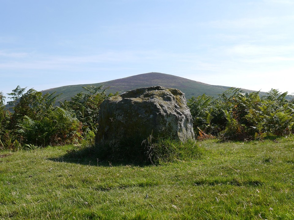 Mitchell's Fold (Stone Circle) by Meic