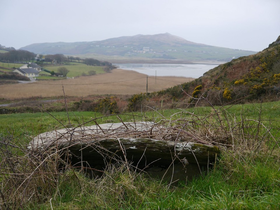 Ballyvoge Beg (Wedge Tomb) by Meic