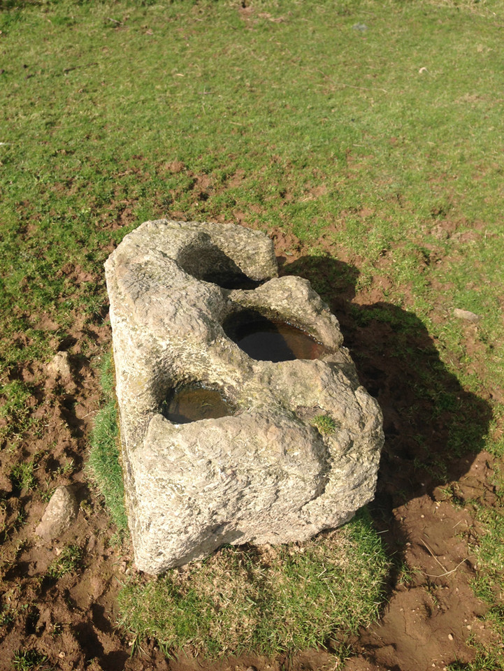 Killeenemer (Bullaun Stone) by ryaner