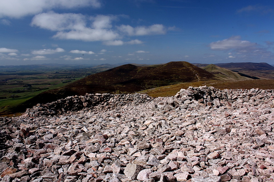 Carnethy Hill (Cairn(s)) by GLADMAN