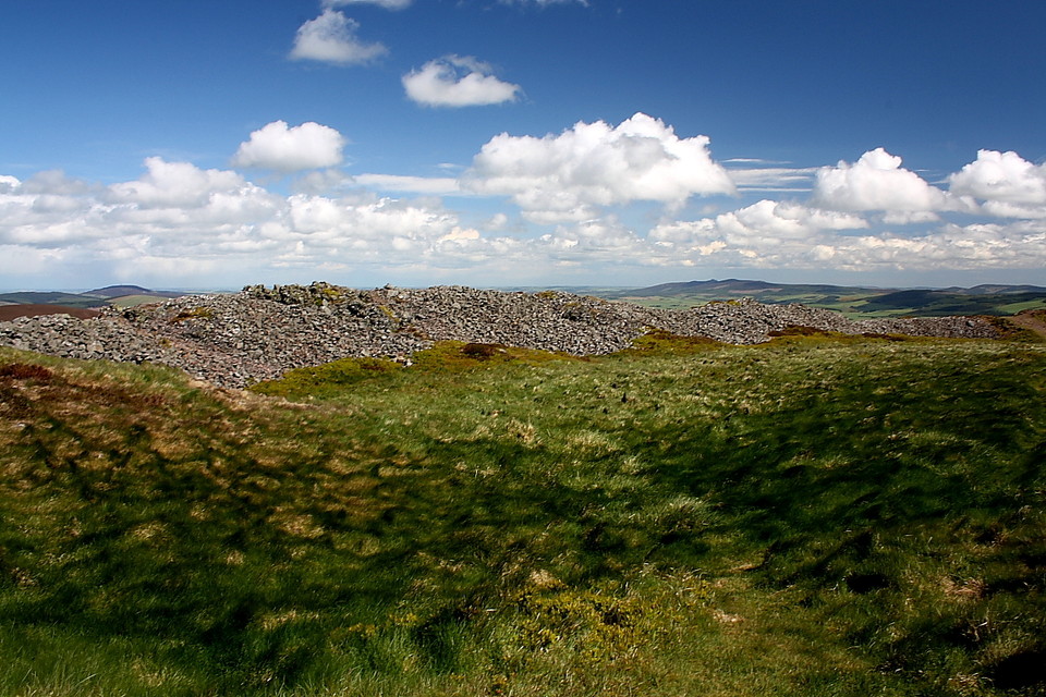 Tap o' Noth (Hillfort) by GLADMAN