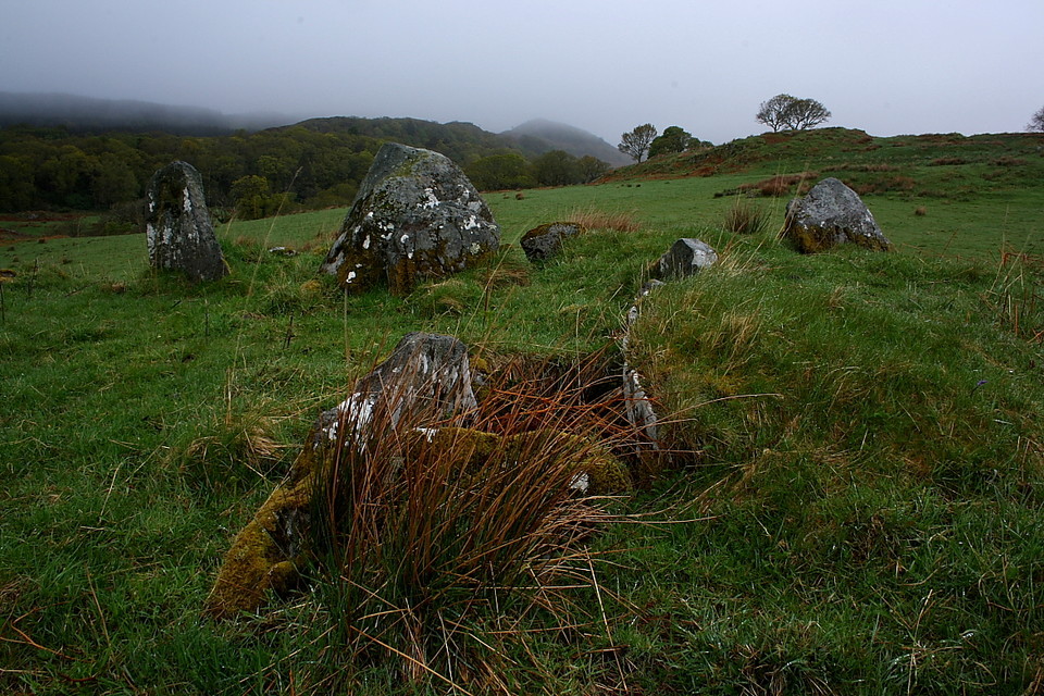 Baroile (Chambered Cairn) by GLADMAN