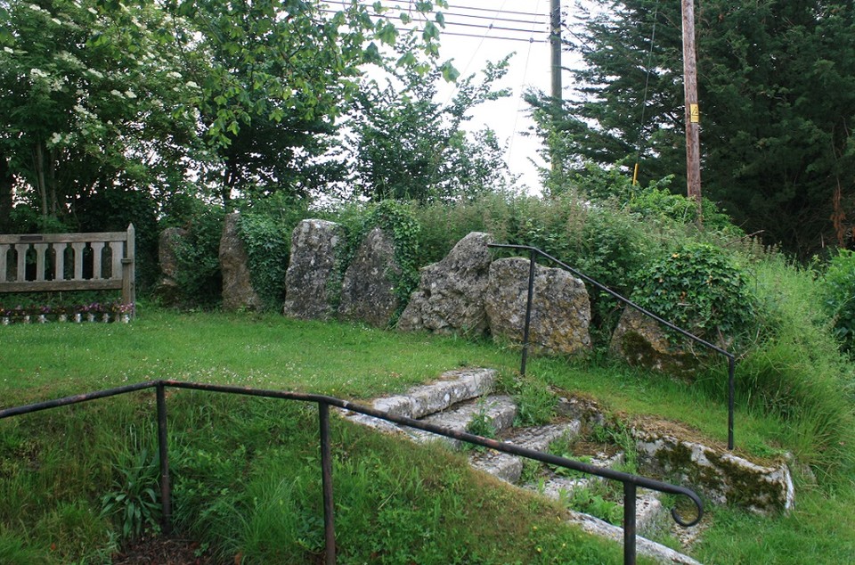 Churchill Village Stones (Standing Stones) by postman