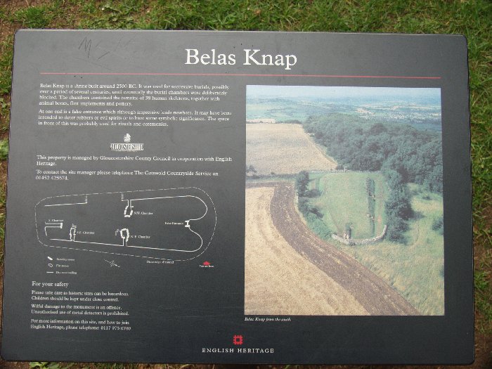 Belas Knap (Long Barrow) by ocifant