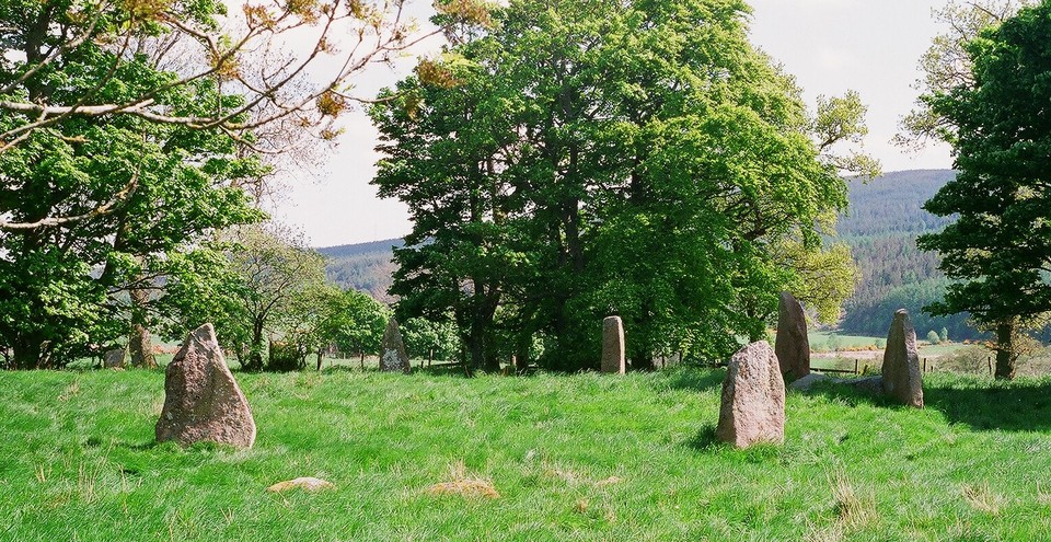 Sunhoney (Stone Circle) by ironstone
