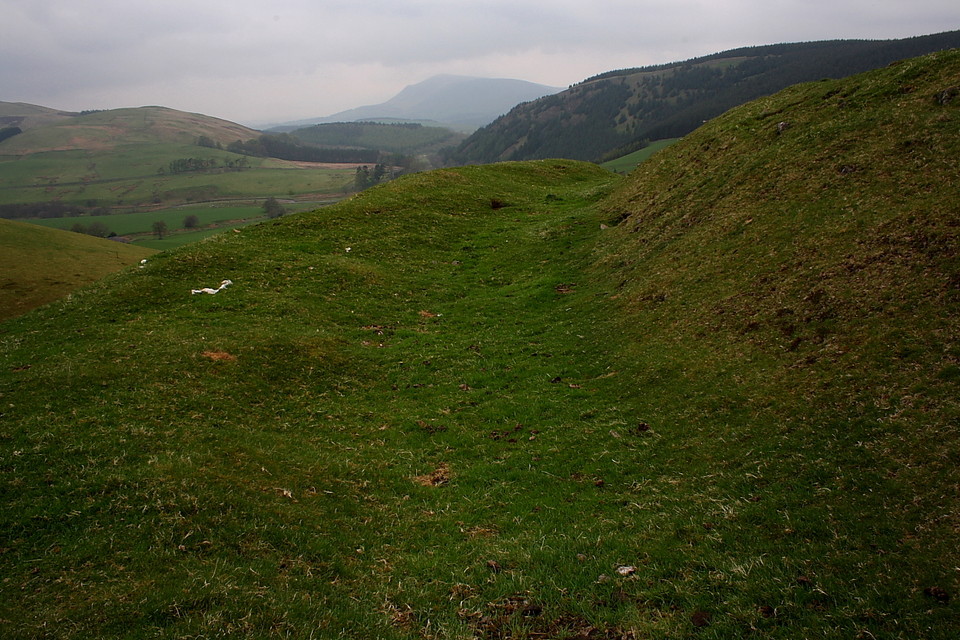 Cow Castle (Hillfort) by GLADMAN