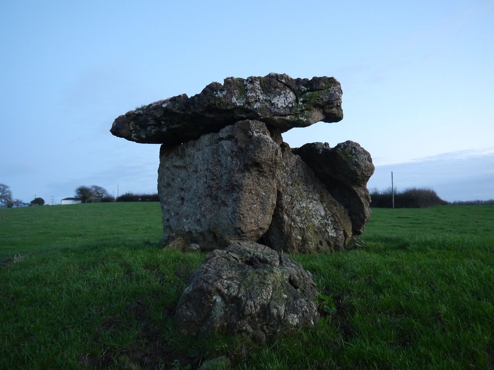 St. Lythans (Dolmen / Quoit / Cromlech) by Meic