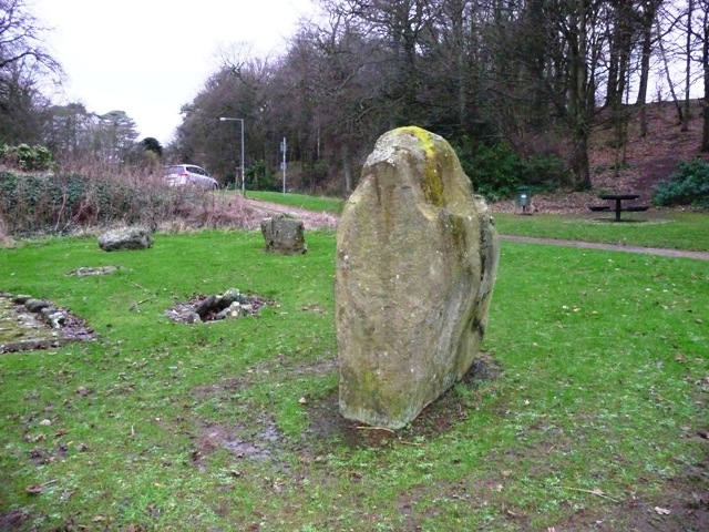 Balbirnie (Stone Circle) by drewbhoy