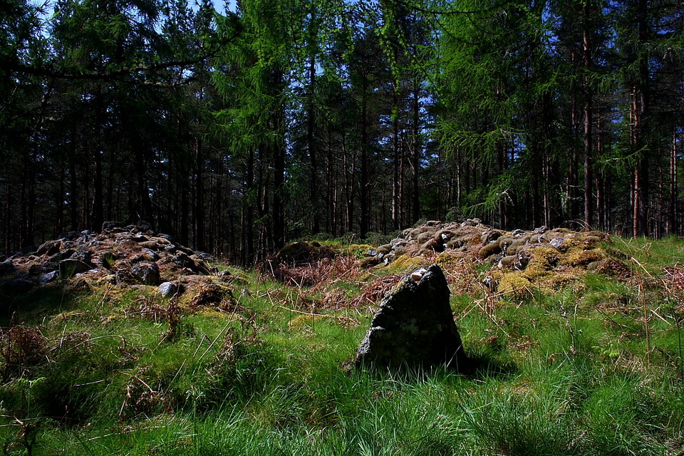 Blue Cairn (Stone Circle) by GLADMAN