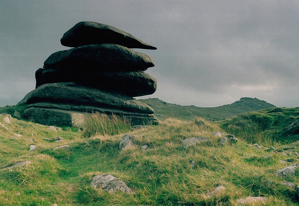 Showery Tor (Ring Cairn) by GLADMAN