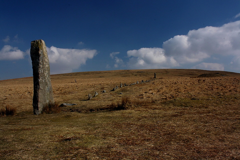 Drizzlecombe Megalithic Complex by GLADMAN