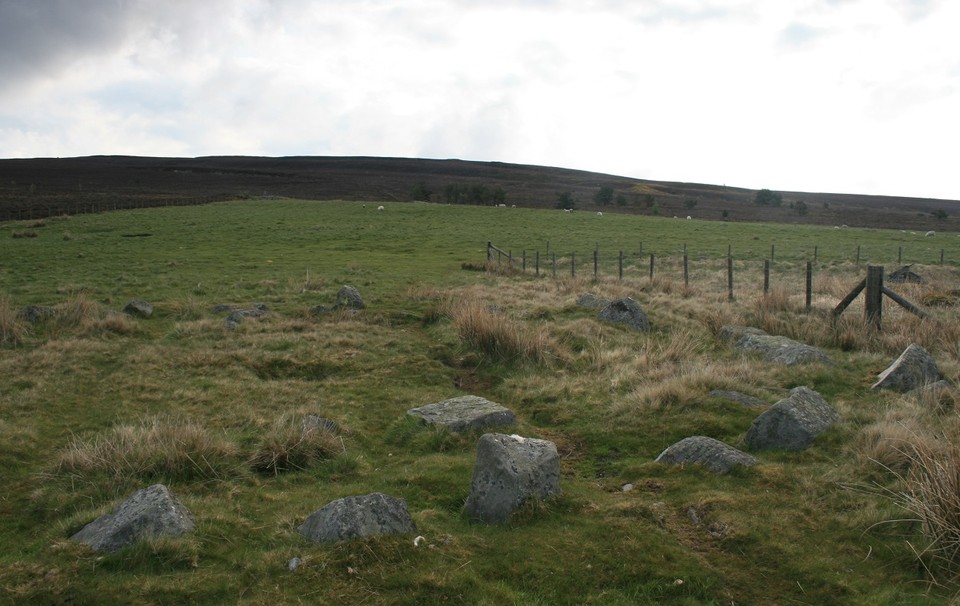 Eglwyseg (Ring Cairn) by postman
