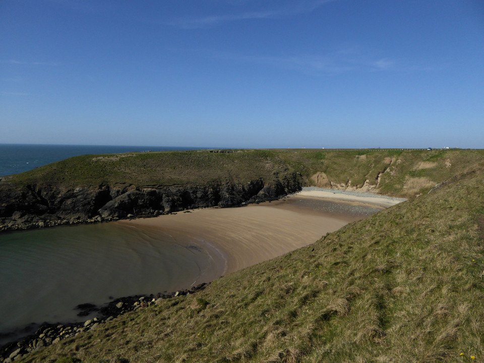 Dinas, Porth Iago (Promontory Fort) by thesweetcheat