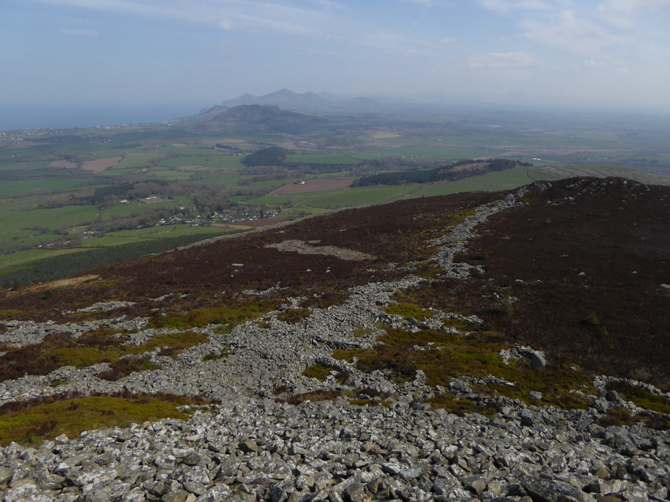 Carn Fadryn (Hillfort) by thesweetcheat