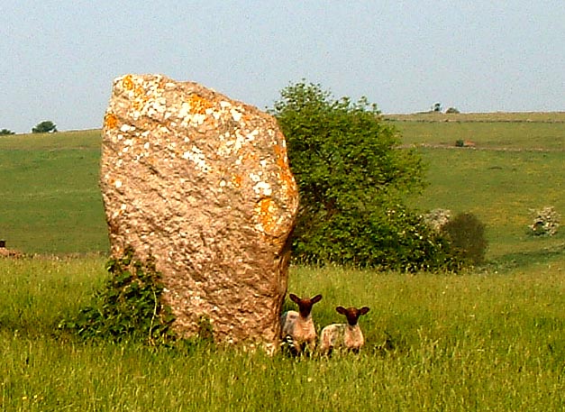 Wirksworth I (Standing Stone / Menhir) by baza