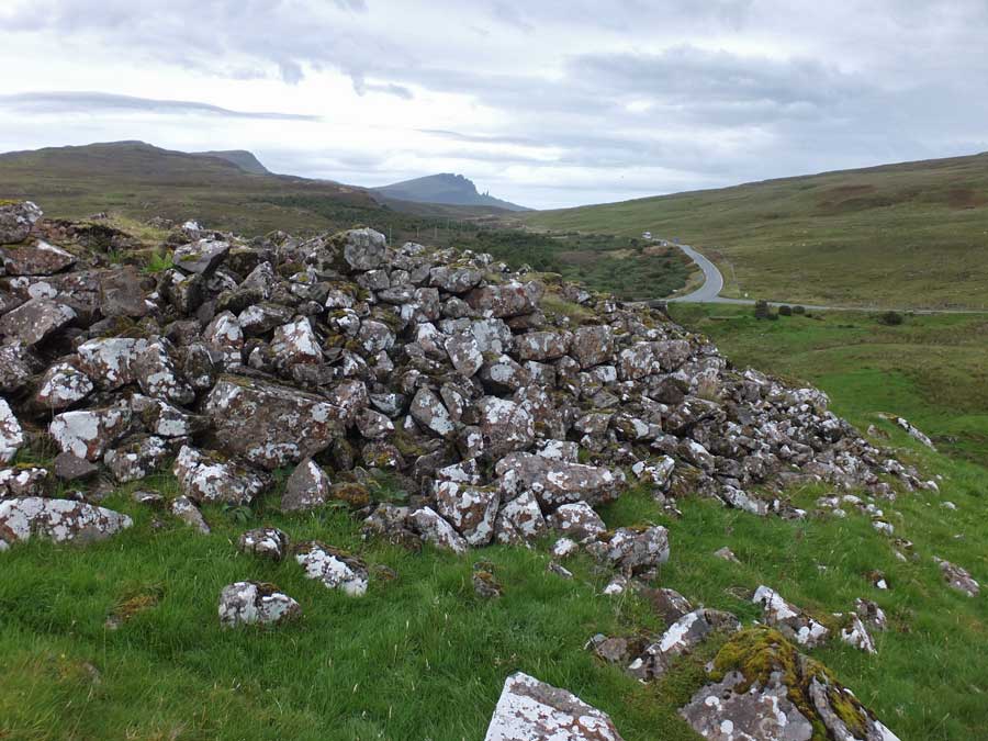 Dun Gerashader (Stone Fort / Dun) by LesHamilton