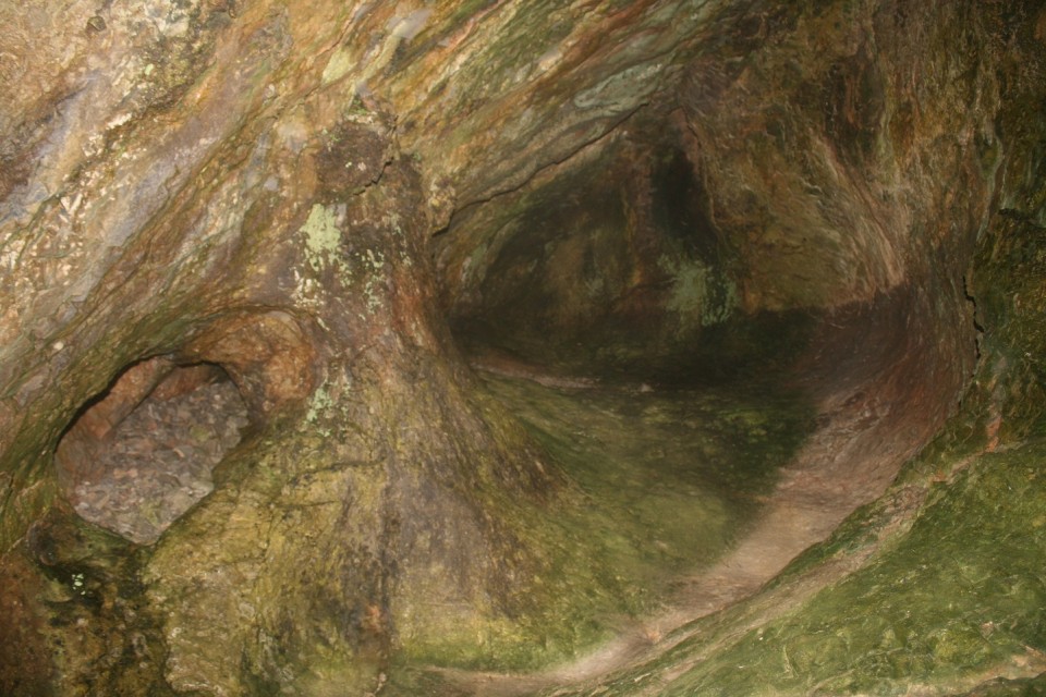 Paviland Cave (Cave / Rock Shelter) by postman