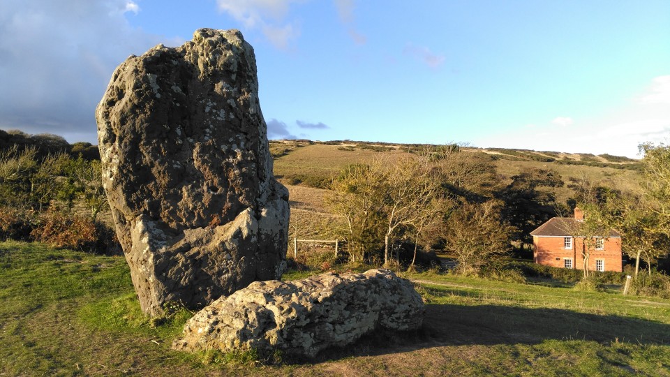 The Longstone of Mottistone (Standing Stone / Menhir) by goffik
