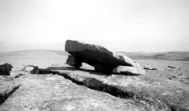 Leskernick Hill (Propped stone) by pure joy