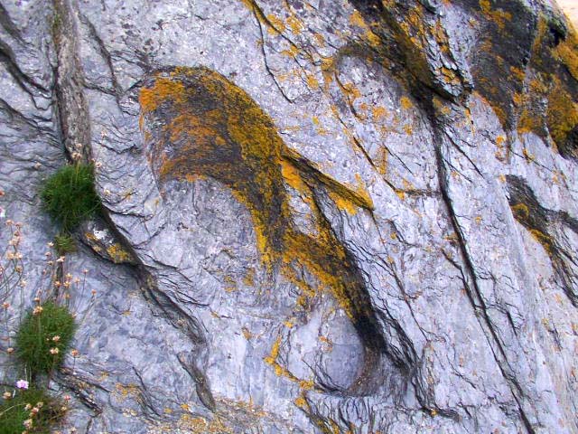 Gannel Rock Markings (Natural Rock Feature) by phil