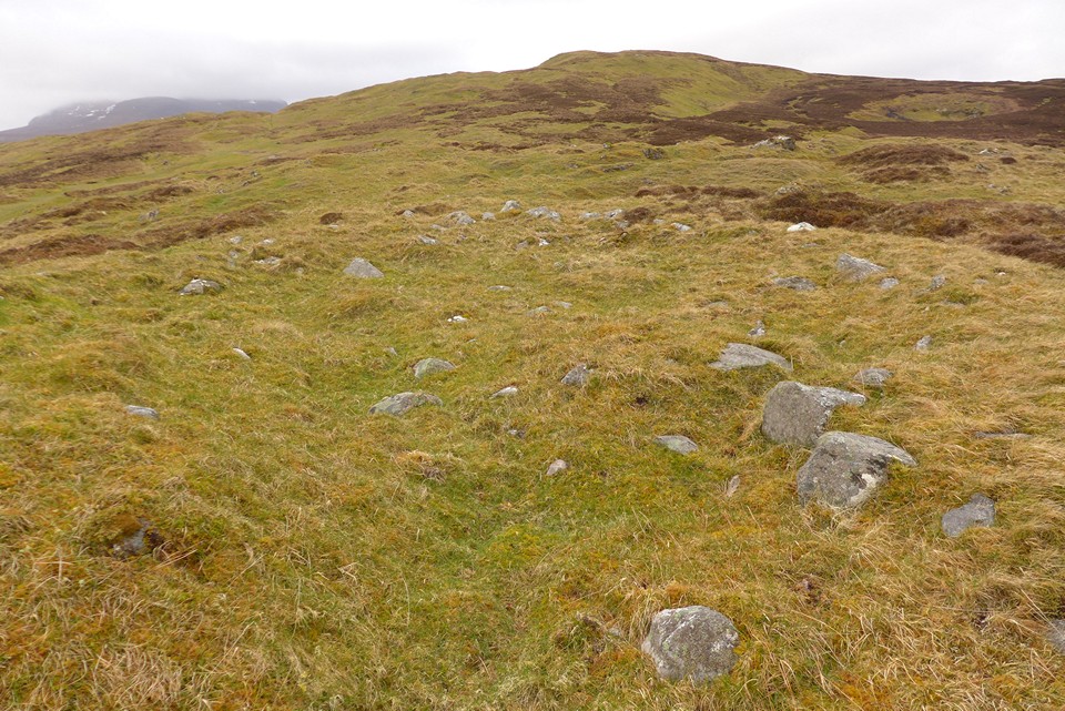 Cnoc Breac (Cairn(s)) by thelonious