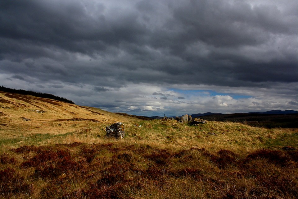 Cnoc Chaornaidh North-West (Chambered Cairn) by GLADMAN