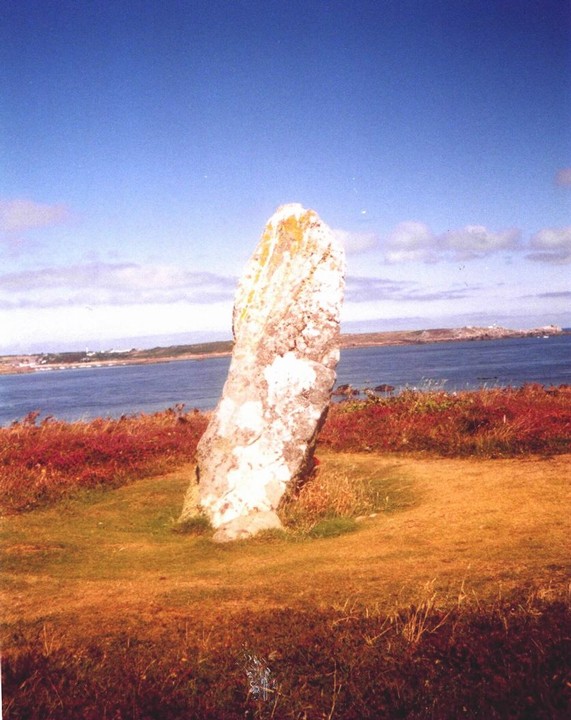Old Man of Gugh (Standing Stone / Menhir) by quester