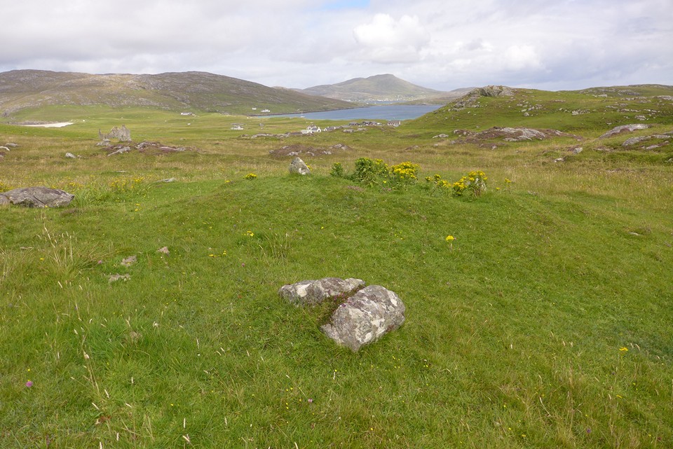 South Vatersay (Cairn(s)) by thelonious