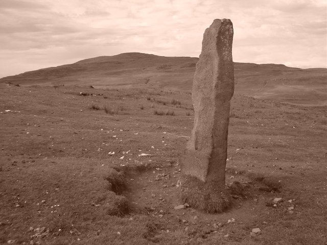 Eigg standing stone (Standing Stone / Menhir) by notjamesbond