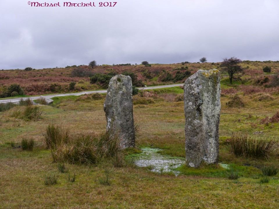 The Pipers (St Cleer) (Standing Stones) by Meic