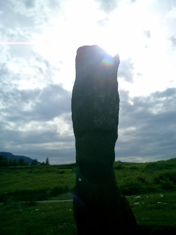 Eigg standing stone (Standing Stone / Menhir) by notjamesbond