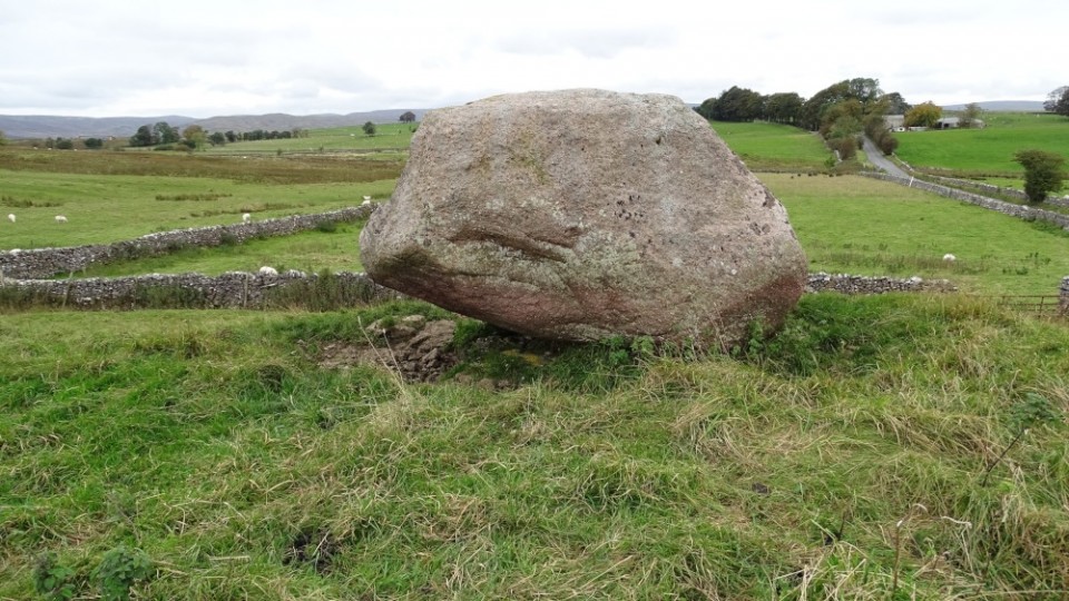 The Thunder Stone (Standing Stone / Menhir) by Nucleus